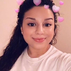 Meet your Posher, Carmen